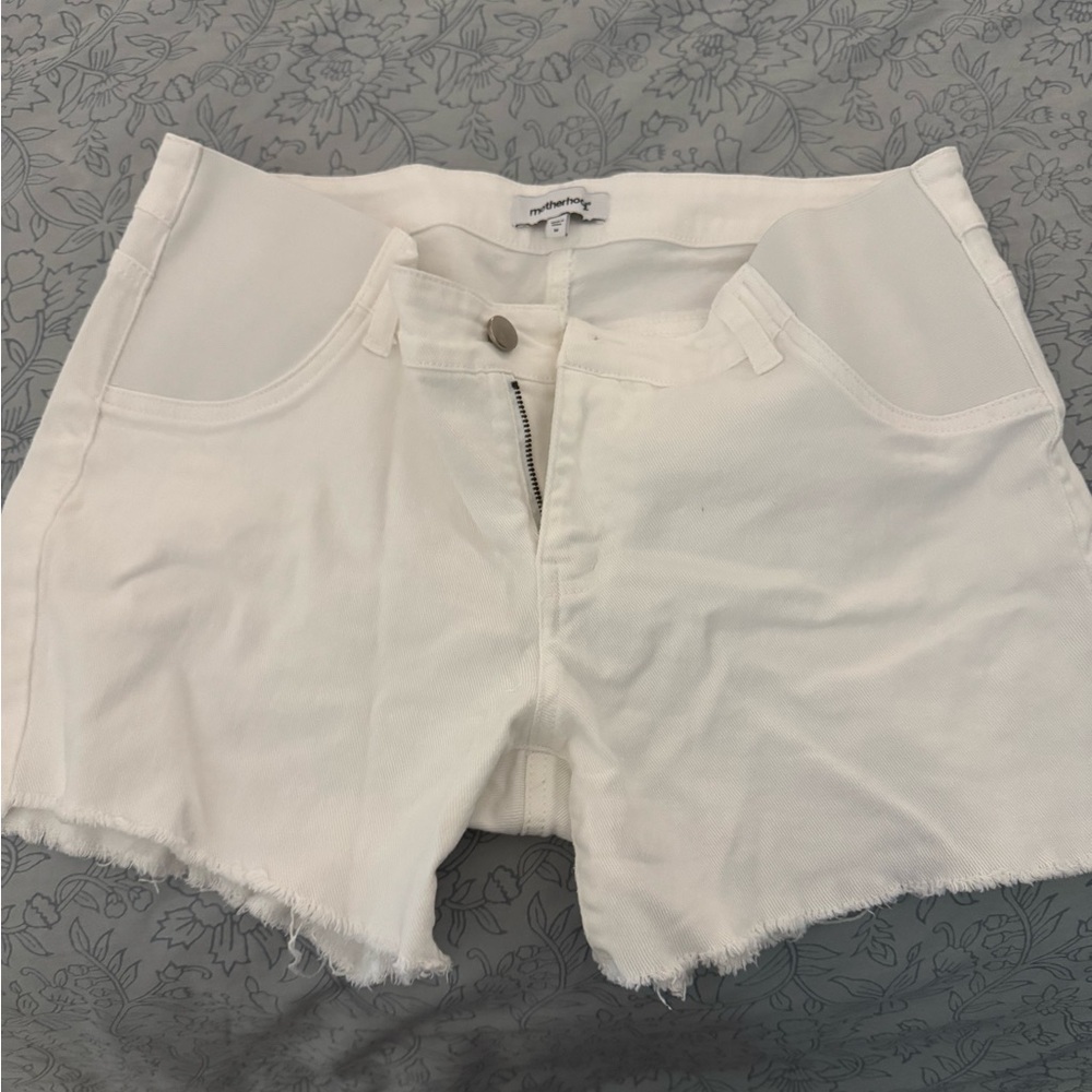 Motherhood Maternity White Denim shorts